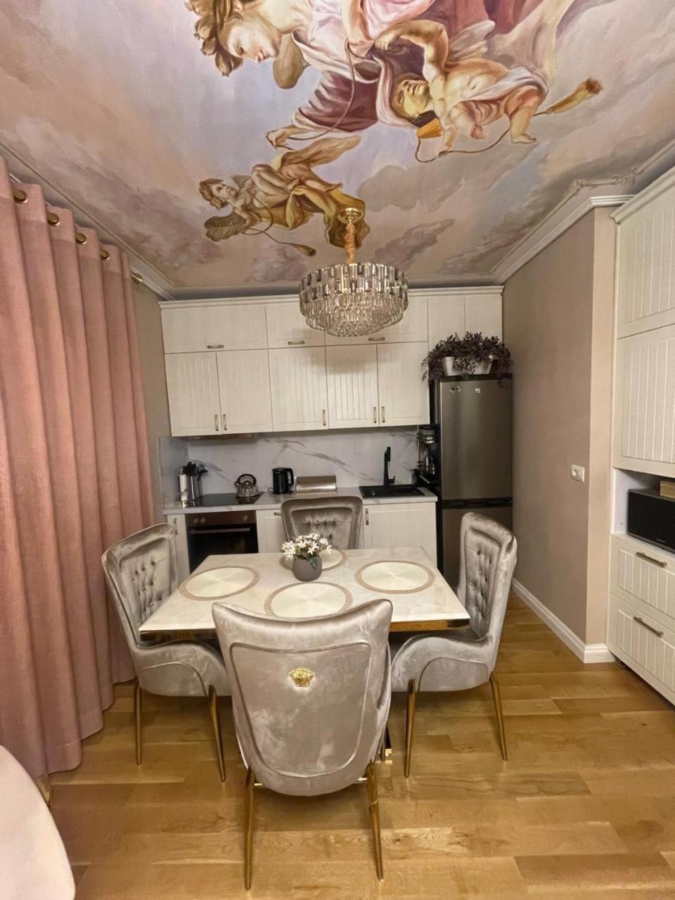 Deoni Apartment Luxury Tirana Buitenkant foto