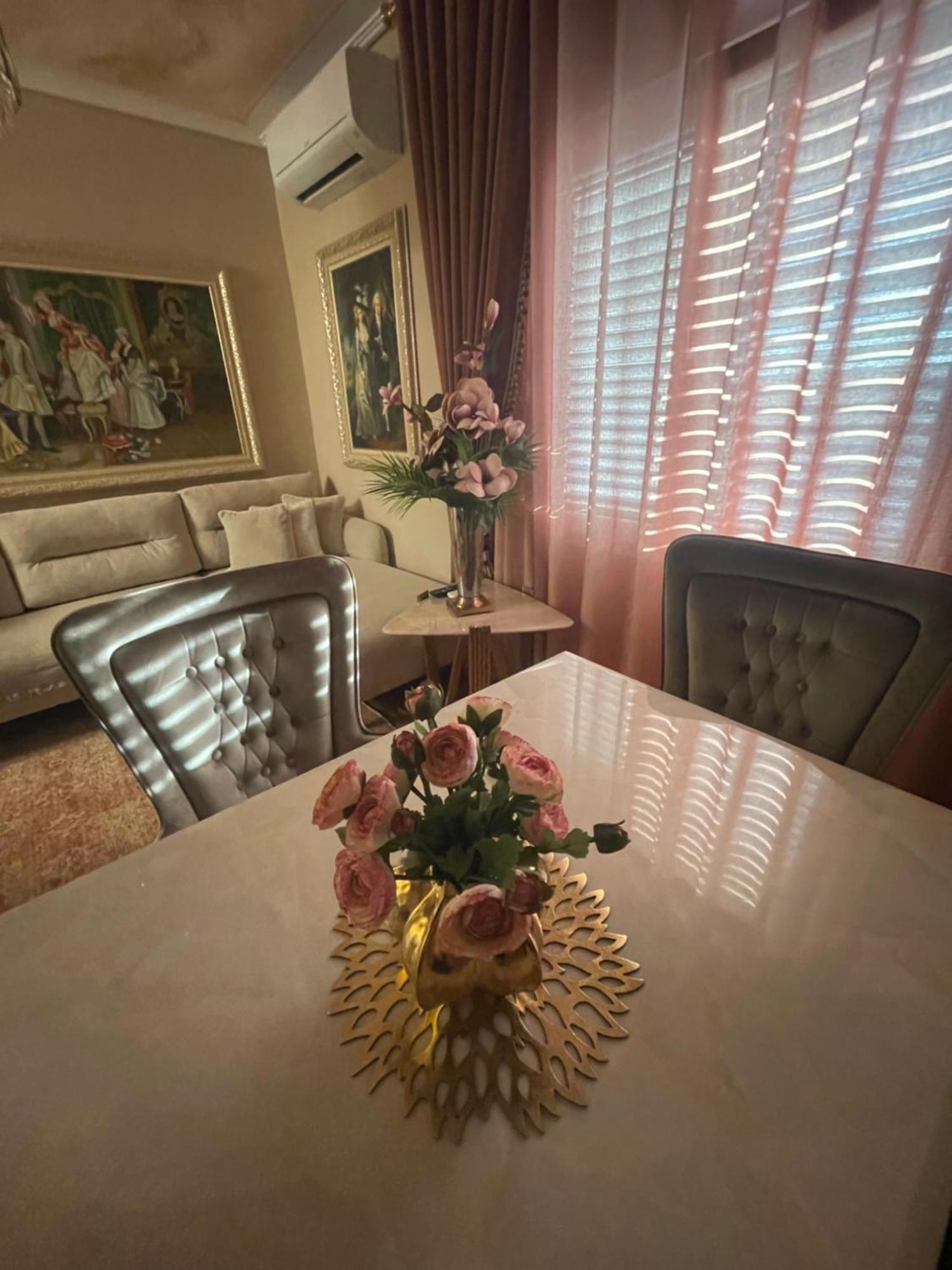 Deoni Apartment Luxury Tirana Buitenkant foto